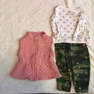 Carter’s 3-piece outfit for winter/fall